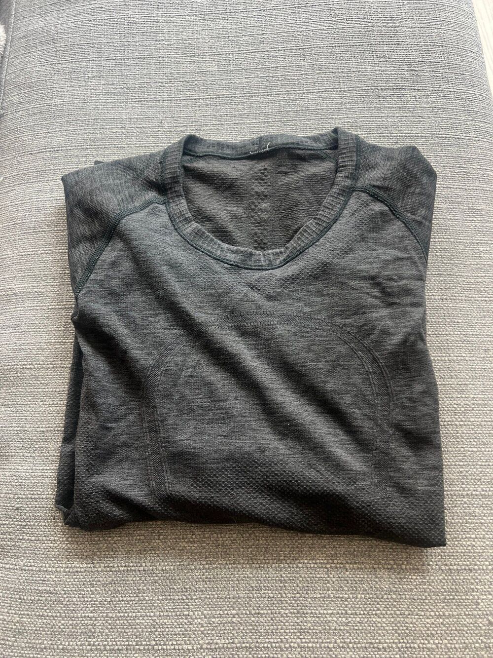 Lululemon Swiftly Tech Long Sleeve Gray
